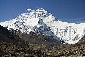 300px-Everest_North_Face_toward_Base_Camp_Tibet_Luca_Galuzzi_2006.jpg
